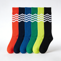 Chaussettes de football antidérapantes avec logo personnalisé, chaussettes de football absorbant les chocs, chaussettes de sport au design personnalisé, échantillon gratuit OEM