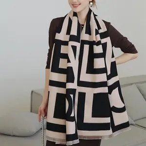 Manufacturer New Stylish Double Sided Kashmir Neck Scarves Pashmina Shawls Luxury Designer Large Winter Scarf Cashmere Women