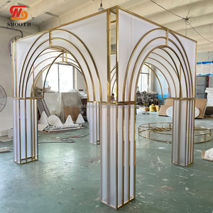 Moderno SMOOTHESS boda MARCO DE Color dorado FONDO DE Metal con globo de flores desmontable para fiestas nueva llegada - Product Image 1