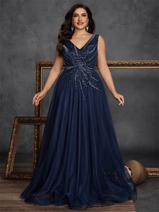 <span class=keywords><strong>Vestidos</strong></span> de Noche de Lujo Talla Grande LY2755D para Mujer, Sin Mangas, Cuello en V, Lentejuelas Bordadas, Adornados con Cuentas, Color Azul Marino, Vestido Formal para Fiesta - Product Image 4