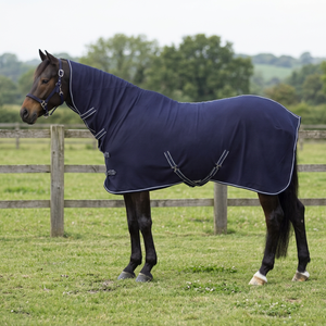 Couverture de cheval en polaire standard avec 2 sangles pour les pattes, utilisable en extérieur toute l'année, couverture de cheval imperméable en tissu Oxford - Product Image 4
