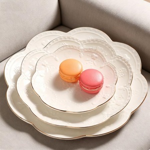 Modern Elegant Hotel <b>White</b> Ceramic <b>Dinner</b> <b>Set</b> Wedding Tableware European Dinnerware <b>Sets</b> Wholesale Plates <b>Sets</b> Dinnerware - Product Image 3