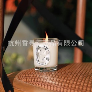 Velas Aromáticas Personalizadas con Aroma a Bayas, Rosa y Flor de Cerezo, 70g 190g, Regalo de Cumpleaños, Cera de Soja, Forma Cilíndrica, Hechas a Máquina - Product Image 3