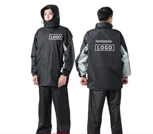 Waterproof motorcycle rain gear To Keep You Warm and Safe 