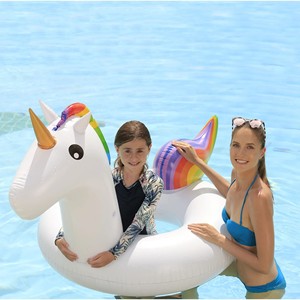 Bouée gonflable géante licorne, flotteur de piscine arc-en-ciel pour enfants et adultes, tube de bain pour fêtes estivales à la plage ou au lac - Product Image 2