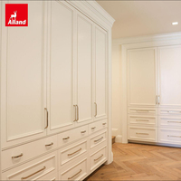 Armoires de cuisine sur mesure Allandcabinet, portes encastrées de style Shaker, meubles de cuisine traditionnels avec glissières dans les tiroirs