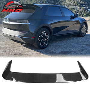 Convient pour Hyundai Ioniq 5 2022-2024, style IKON, becquet de toit, impression carbone - Product Image 1