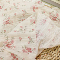 Nouveau tissu en mousseline froissée à petites fleurs imprimées pour robes, chemisiers et chouchous pour femmes – Collection Printemps-Été
