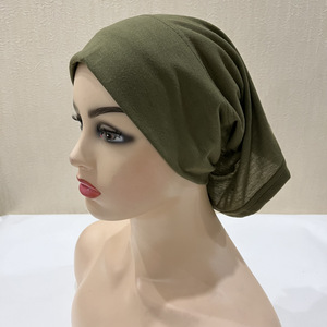 Venta caliente nuevos hombres mujeres multiusos Color sólido <span class=keywords><strong>Pelo</strong></span> <span class=keywords><strong>Largo</strong></span> gorro moda tubo bandas Fondo sombrero Hijab - Product Image 3