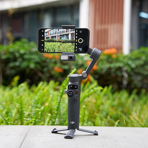 Osmo Mobile 7 รุ่นใหม่ แข็งแกร่ง ทนทาน ระบบกันสั่น <span class=keywords><strong>3</strong></span> แกน แบตเตอรี่ใช้งานได้นาน 10 ชั่วโมง พร้อมฟังก์ชั่นชาร์จโทรศัพท์ สำหรับ <span class=keywords><strong>OM</strong></span> 7 / <span class=keywords><strong>OM</strong></span> 6 - Product Image 4