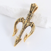 Colliers pendentifs en acier inoxydable plaqué or en gros, mythologie nordique, roi de la mer, trident