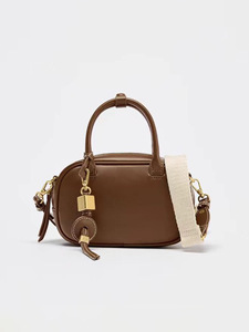 Mini Borsa Premium da Donna Marrone Scuro con Decorazione a Filo, Elegante Piccola Borsa a Secchiello con Chiusura a Cerniera, Borsa a Tracolla - Product Image 6