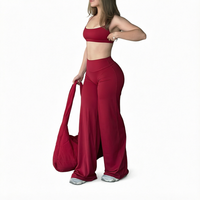 Vêtements de sport pour femmes, ensemble de haute qualité pour le fitness et le yoga, comprenant un soutien-gorge de sport court à bretelles spaghetti avec logo frontal uni et un legging large
