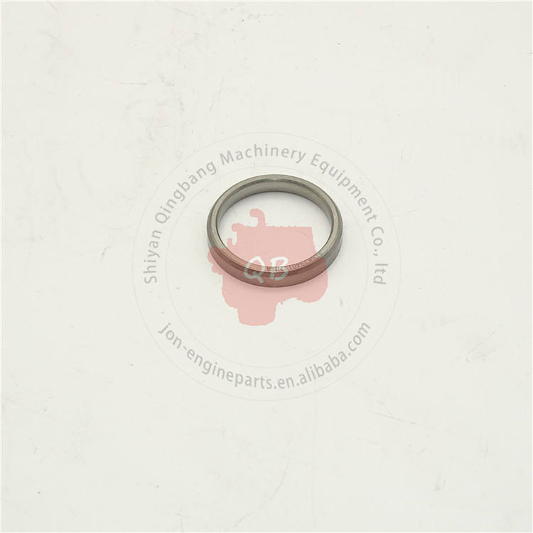Genuine Cummins diesel Engine Parts 6L Intake Valve Seat 3940152