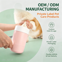 Fabricant OEM ODM, vente en gros, logo personnalisé, gobelet nettoyant pour pattes de chien avec poils TPR souples à 360°, lave-pattes portable pour animaux de compagnie
