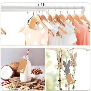 Etiquetas colgantes en relieve personalizadas de lujo 800gsm papel Kraft marrón cartón etiquetas para ropa - Product Image 5