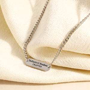 Collar de acero inoxidable con etiqueta de letras, cadena para clavícula, joyería de moda unisex, regalo - Product Image 3