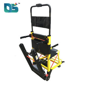 Silla reclinable <span class=keywords><strong>de</strong></span> elevación al aire libre, silla <span class=keywords><strong>de</strong></span> ruedas motorizada eléctrica plegable <span class=keywords><strong>para</strong></span> <span class=keywords><strong>subir</strong></span> <span class=keywords><strong>escaleras</strong></span> con orugas - Product Image 4