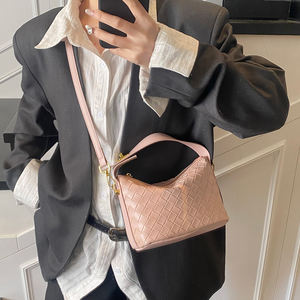 Borsa da donna firmata di lusso 2025 borsa da donna con tessuto in pelle sintetica di alta qualità - Product Image 2