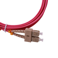 Câble à fibres optiques multimode duplex OM4 SC-UPC personnalisable OEM, longueur 1M-70M, cordon de raccordement OM4