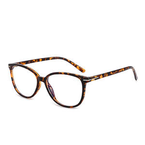 <span class=keywords><strong>Gafas</strong></span> de ordenador con logotipo personalizado <span class=keywords><strong>para</strong></span> hombre y mujer, lentes de bloqueo de luz azul antirreflejo <span class=keywords><strong>para</strong></span> bloquear la luz azul - Product Image 4