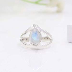 High Quality Elegant Moonstone Sterling Ring Design with Smooth Polish Stylish Look Perfect for Women Wedding Party Jewelry Gift - Product Image 3