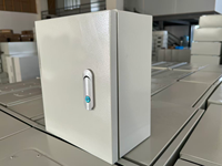 Cajas de Distribución Metálicas Impermeables IP55 para Electrónica e Instrumentos