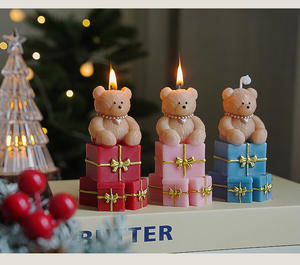QINGDAO FLORESCENCE - Oso de Peluche Navideño en Caja de Regalo, Velas Aromáticas, Adornos Bonitos, Regalo de Cumpleaños y Año Nuevo, Fotos - Product Image 5