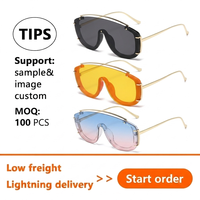 Neuerscheinung UV400 Moderne Übergroße Vollrandige Winddichte Einteilige Farbige Metallrahmen Komfortable Sonnenbrille für Sport und Outdoor