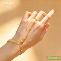 Bijoux tendance pour femmes, bracelet à chaîne pour doigt en acier inoxydable 304/316 plaqué or 18 carats avec zircon incrusté en forme de cœur