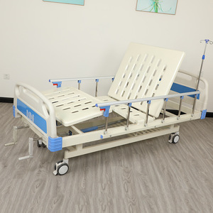 Cama de enfermería manual con doble manivela, altura ajustable, con respaldo y elevación de piernas para uso en el hogar o en la sala de estar. - Product Image 2