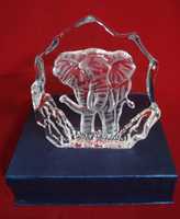 MH-10083 trophée iceberg cristal éléphant