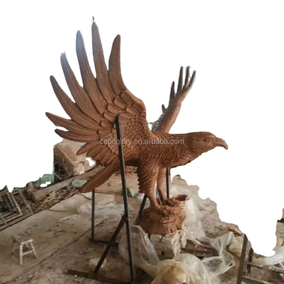 Característica del agua del jardín al aire libre Decoración Escultura Venta caliente arte del metal Estatuas de águila de bronce