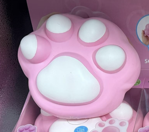 Jouet anti-stress Kawaii Patte de Chat Super Doux pour Enfants et Adultes, Jouet Squishy Patte d'Ours Rempli, Balle à Presser à Remontée Lente - Product Image 6