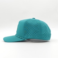 Casquette de sport BSCI personnalisée à 5 panneaux avec logo brodé 3D, séchage rapide, style papa, pour le golf, en polyester, à visière incurvée, avec cordon