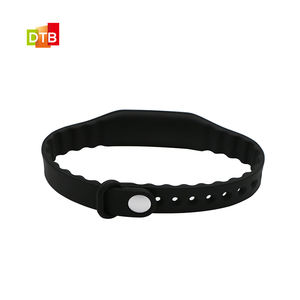 맞춤형 SW19 지불 <span class=keywords><strong>NFC</strong></span> 팔찌 재사용 가능한 스마트 티켓 팔찌 uhf <span class=keywords><strong>rfid</strong></span> 실리콘 팔찌 - Product Image 4