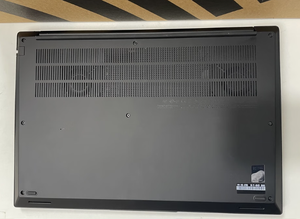 Portátil ThinkPad P16s de Alta Calidad, Ultra7-265H/32G/1T SSD/RTXPro1000/Win11 - Product Image 6