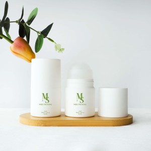 Trong kho 50ml Rỗng Trắng <span class=keywords><strong>HDPE</strong></span> nhựa chất Chống Mồ Hôi Khử Mùi cuộn trên chai với con lăn bóng - Product Image 1