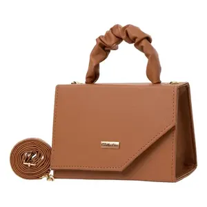 Bolso Bandolera Cailin Camel de Nailon con Cierre de Cremallera y Patrón de Letras, para Mujer, Uso Diario - Product Image 3