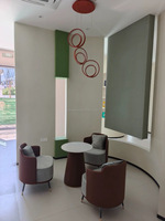 Canapé en velours de style luxe léger, mobilier commercial moderne, réception, salon, salle de négociation, salon de détente, hôtel