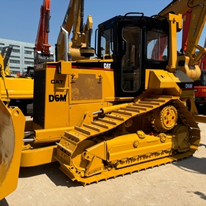 รถดันดินตีนตะขาบ Caterpillar D6M สีเหลือง รถบูลโดเซอร์สำหรับงานก่อสร้าง เครื่องยนต์ Cummins กำลัง 315 กิโลวัตต์ ความจุดันดิน 8.6 เมตร สำหรับไซต์ก่อสร้าง - Product Image 2