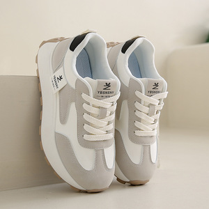2025 primavera nuove <span class=keywords><strong>scarpe</strong></span> sportive da donna in stile coreano <span class=keywords><strong>con</strong></span> <span class=keywords><strong>tacco</strong></span> <span class=keywords><strong>alto</strong></span> e lacci Sneakers Gump spesse Sole chiusura autunnale 2 f28 - Product Image 2