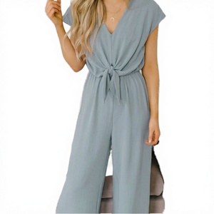 Combinaison décontractée tricotée pour femme, coupe ample, taille haute, col en V, couleur unie, sans manches, respirante, longueur intégrale, printemps-été - Product Image 3