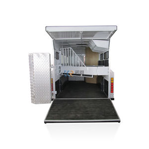Remorque de luxe OEM pour transport de chevaux avec logement, trois ou quatre supports col de cygne pour chargement en angle - Product Image 4