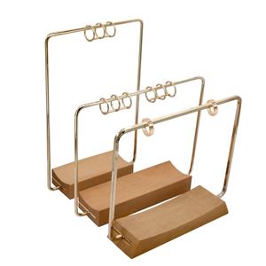 Calendrier de bureau personnalisé en gros avec logo, calendrier de table avec base en bois - Product Image 6