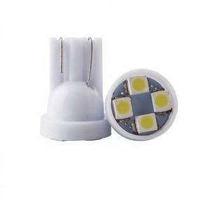 Luz LED T10 W5W 194 3528 1210 4SMD 12V con Protección IP, 60000 Horas de Duración, Luz de Posición Lateral, Luz de Instrumentos, Luz de Matrícula - Product Image 1