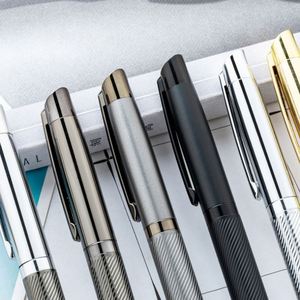 Stylo bille rotatif multicolore gravé et électroplaqué, cadeau promotionnel personnalisé avec logo - Product Image 2