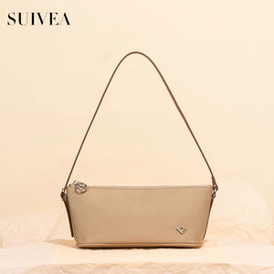 Sac à main élégant de marque de niche : Sac à bandoulière de qualité supérieure, sac sous le bras, sac bandoulière minimaliste en nylon – Léger et durable - Product Image 2