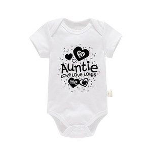 Body Estivo a Maniche Corte in Puro Cotone per Neonati 0-1 Anni Unisex con Motivo a Cuori e Scritta 'My Auntie Loves Me' - Product Image 4