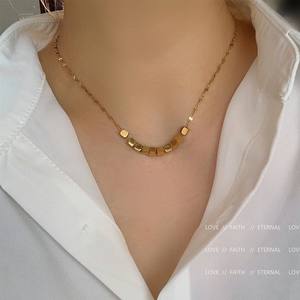 Collana XIXI Antiossidante con Ciondolo a Cuore e <span class=keywords><strong>Farfalla</strong></span> in Acciaio Inox 18K Placcato Oro con Zirconi per Donna - Product Image 6